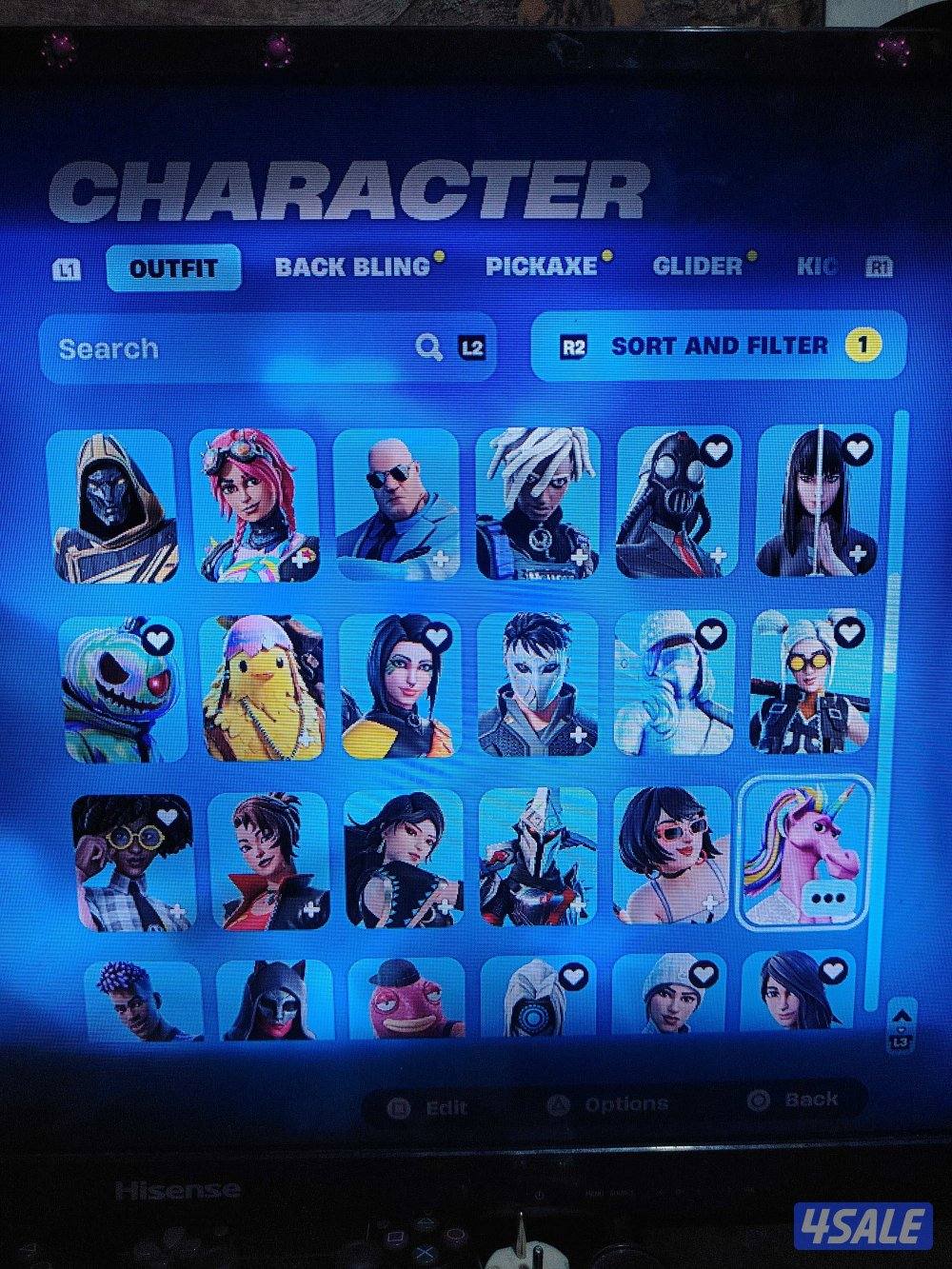 حساب فورت نايت فيه 1600 فيبوكس و 183 سكن و 224 اكس و 148 رقصه ز ترافيس12