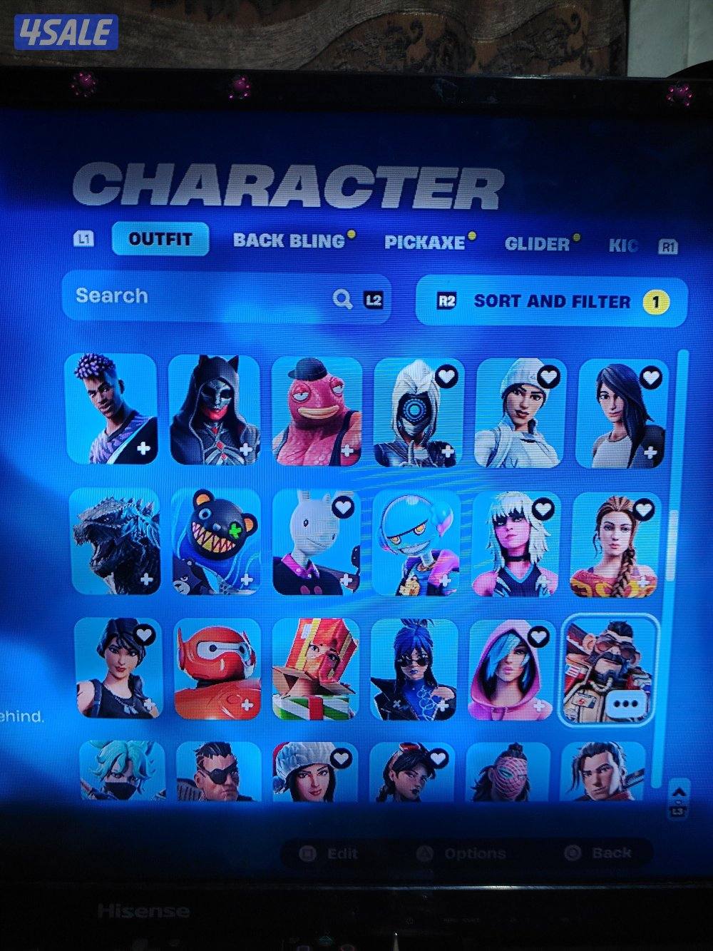 حساب فورت نايت فيه 1600 فيبوكس و 183 سكن و 224 اكس و 148 رقصه ز ترافيس13