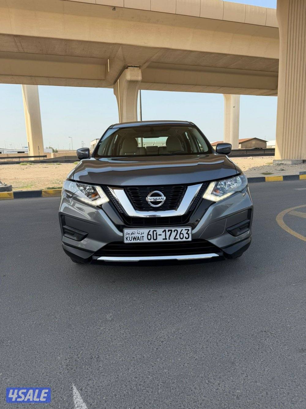 للبيع جيب نيسان اكس تريل2