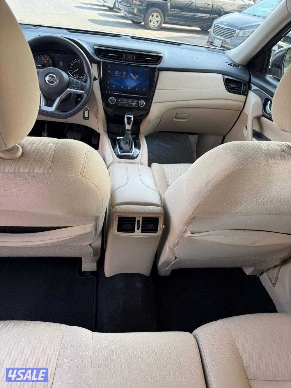 للبيع جيب نيسان اكس تريل6