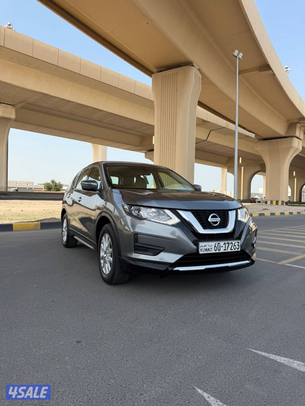 للبيع جيب نيسان اكس تريل7