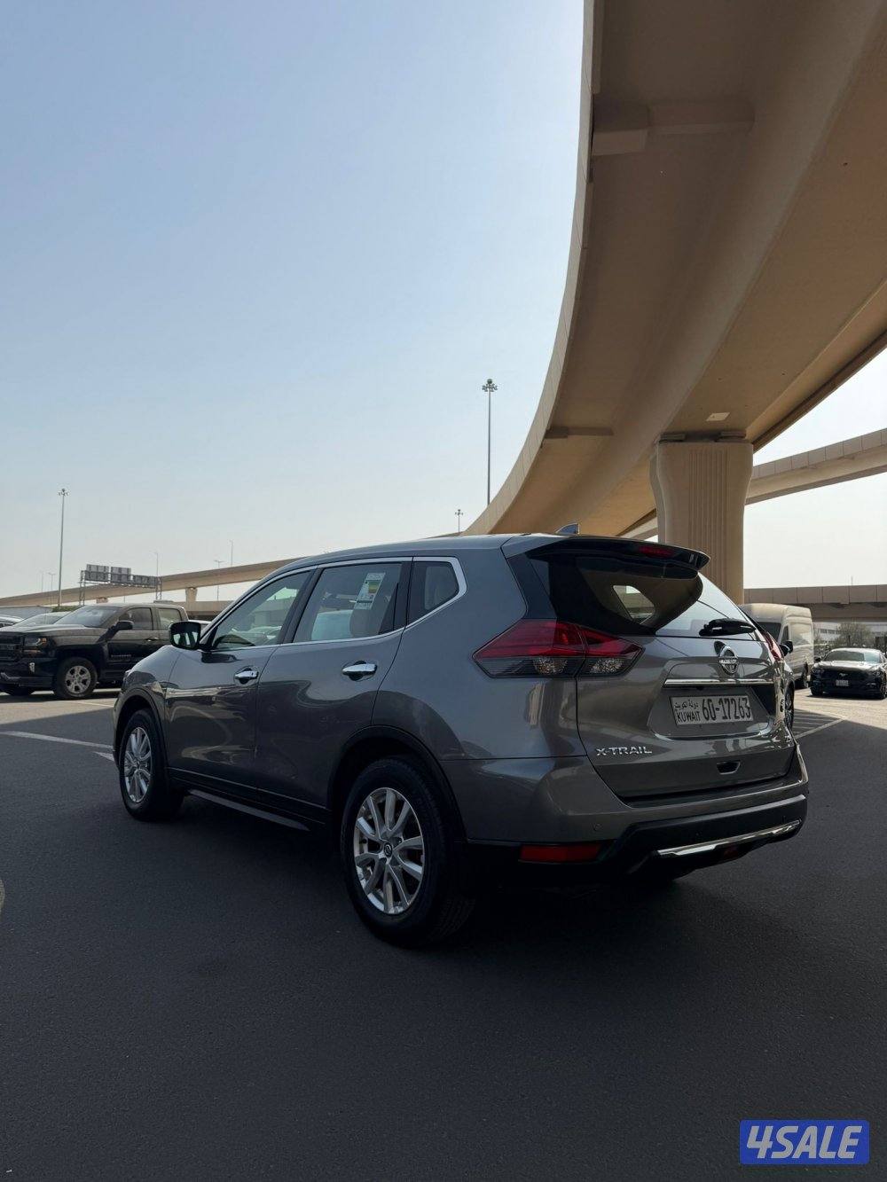 للبيع جيب نيسان اكس تريل13