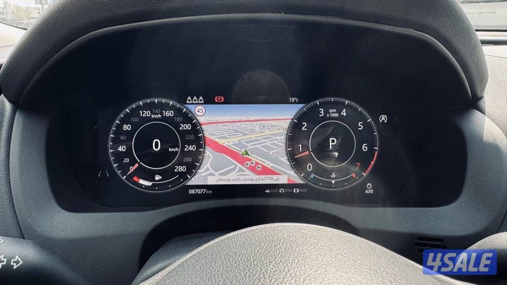 سيارة جاكوار XE موديل 2020 بحالة ممتازة ونظيفة جداً7