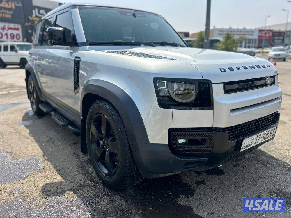 لاند روفر ديفندر 110-V6 موديل 2020 ماشى 111.000 k.m وارد الغانم1
