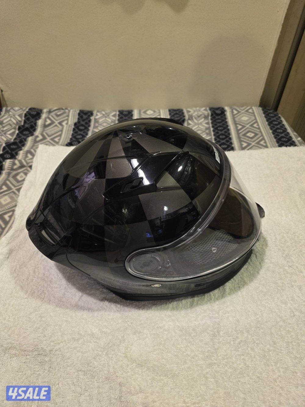 خوذه درجه اوله ايطاليه1