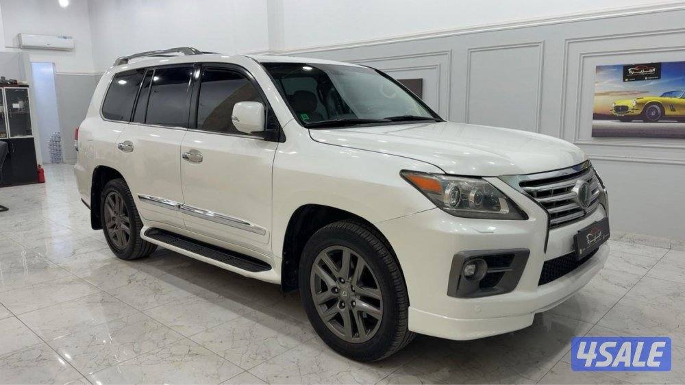 للبيع جيب لكزس سبورت 20150