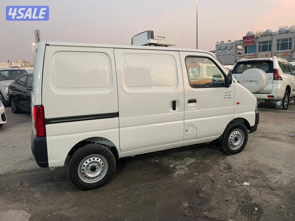 2025Suzuki سوزوكي   ثلاجه  ايكو VAN Cargo  بوكس3