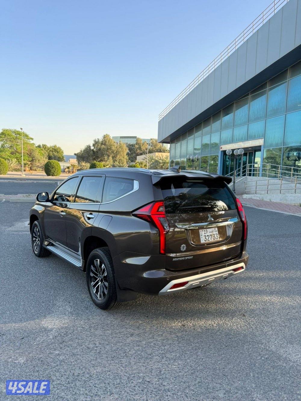 مونتيرو 2020  اعلى فئه بالوكاله فتحه وجلد وكاميرا 360 سيرفيس منتظم3