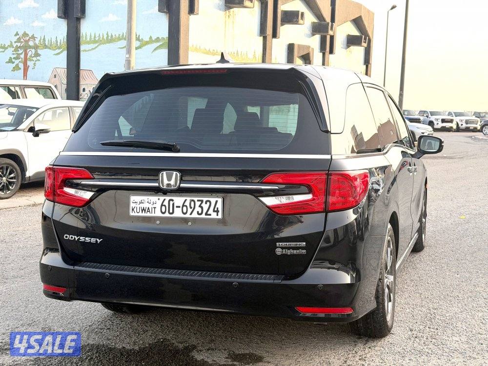 هوندا اوديسي تورينغ 2022 تحت الكفالة7