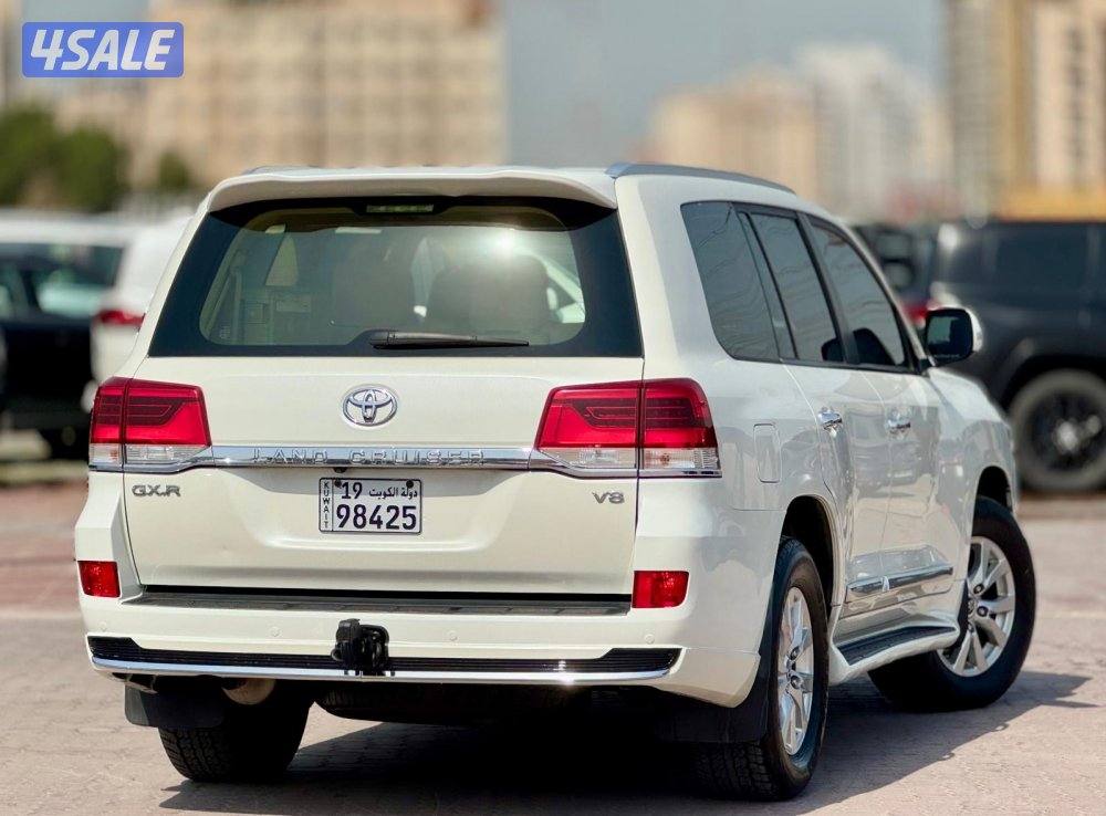 لاندكروزر 2019 صبغ وكاله4