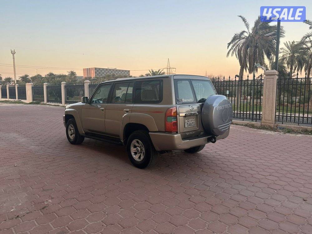 للبيع نيسان فتك موديل ٢٠٠٨5