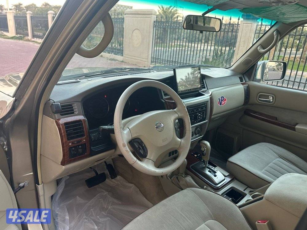 للبيع نيسان فتك موديل ٢٠٠٨8