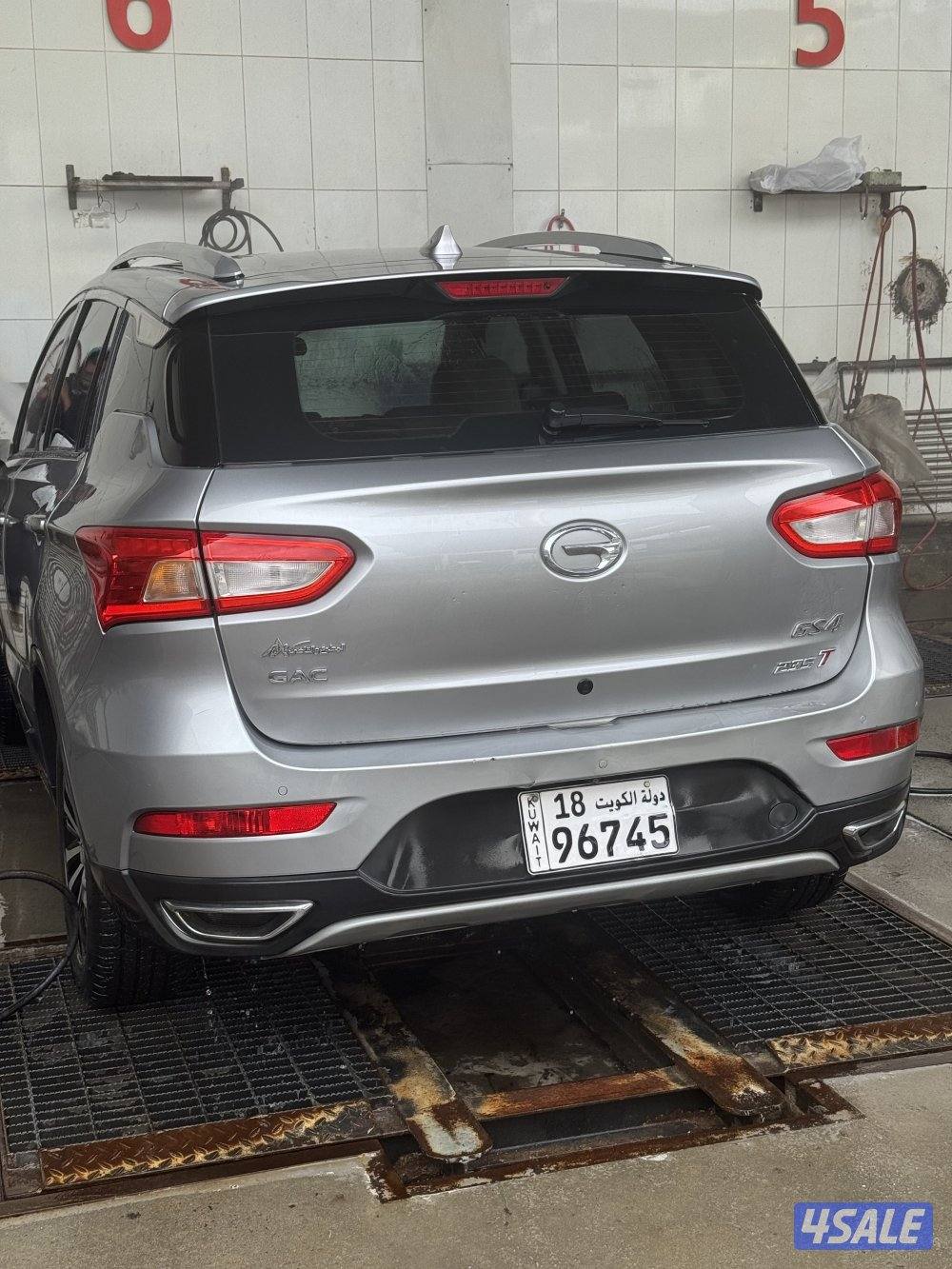 سيارة نظيفة gs4 2020ممشى قليل للبيع6