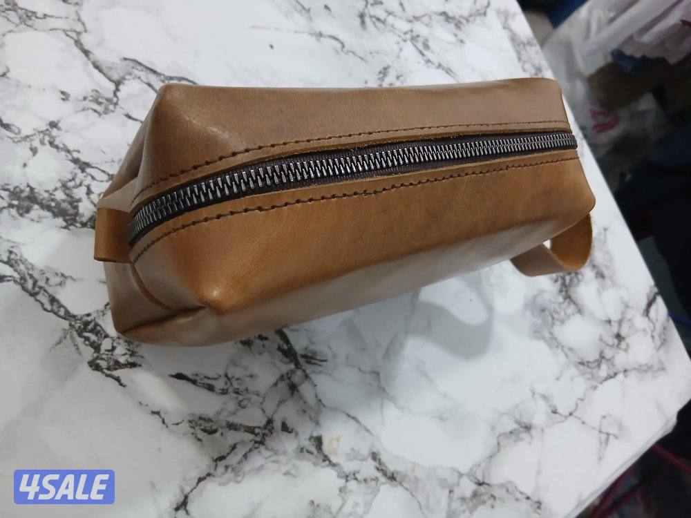 حقيبة جلد طبيعي فاخر - Hand Made من جلد Pull-Up الاصلى2