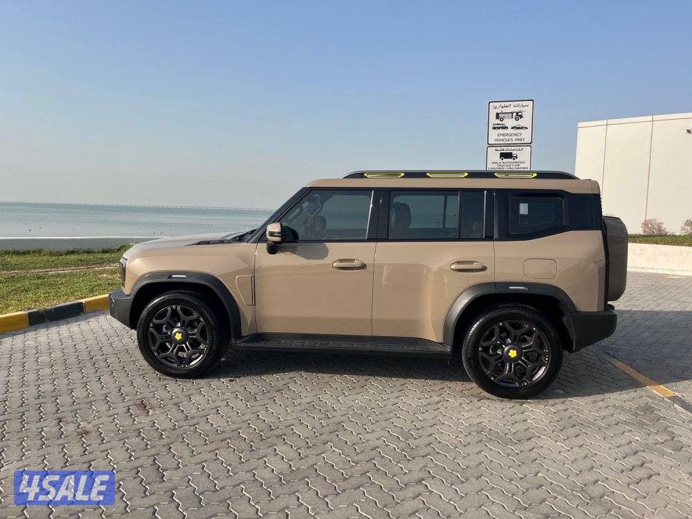 للبيع موديل 2024 عداد 19 تحت الكفاله باقي عليه سيرفسين مجانًا1