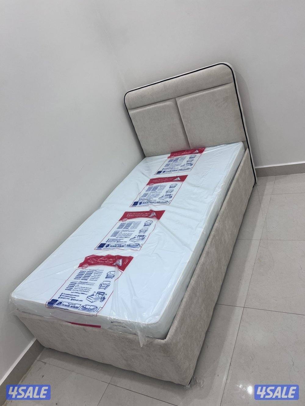 تفصال وجاهز حسب الطلب سرعه الإنجاز والتوصيل مجاني.0