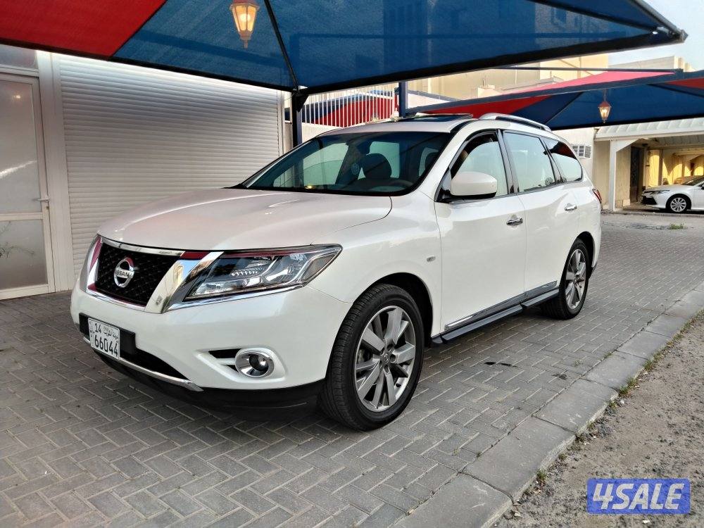 Nissan pathfinder0