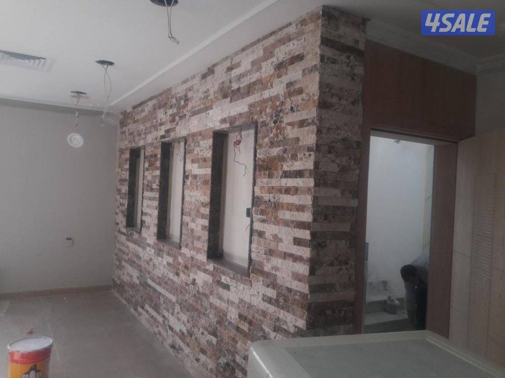 تركيب واجلي وتلميع جميع انوع الرخام ارضيات واحوائط ودراج7