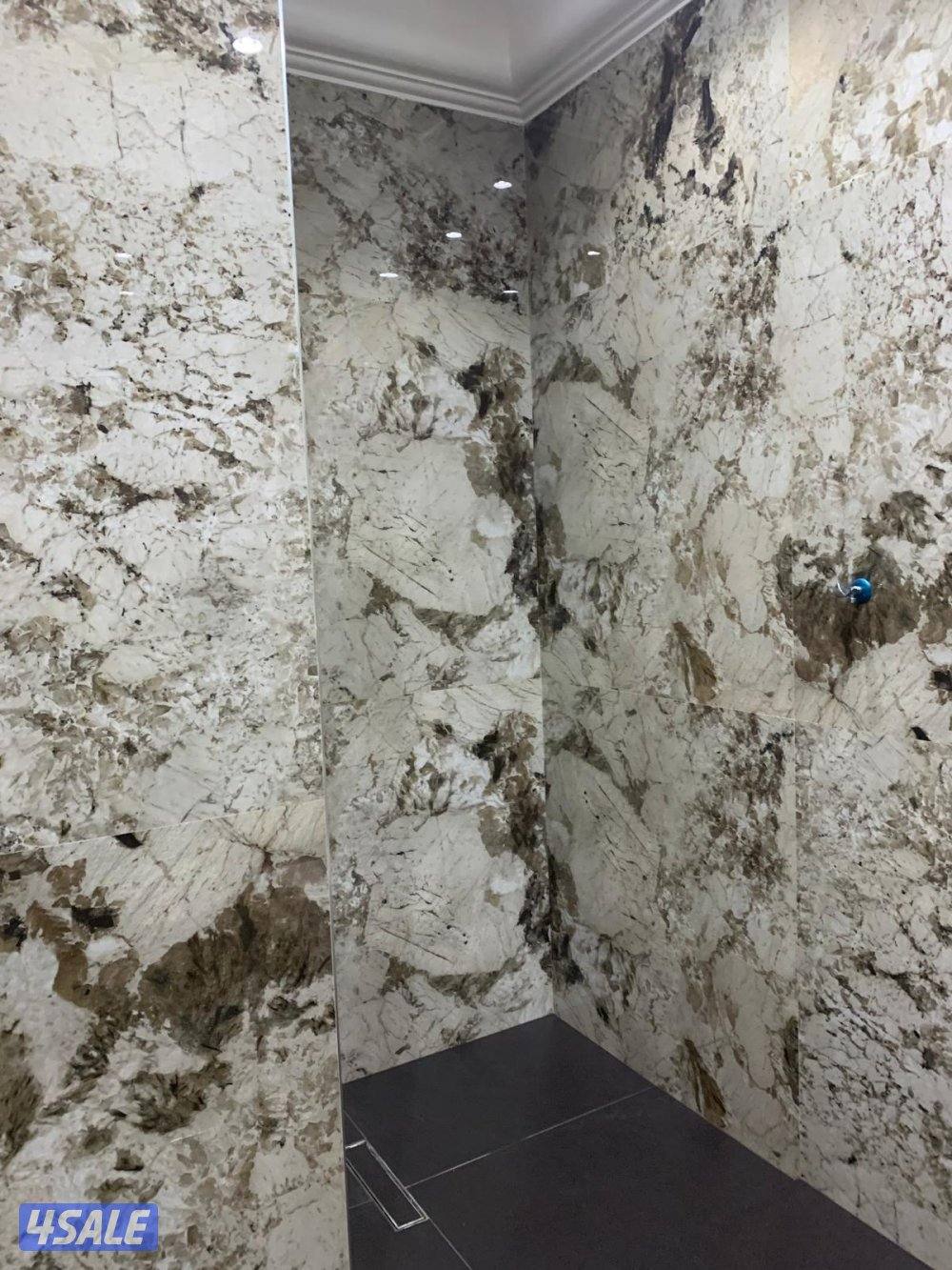 تركيب واجلي وتلميع جميع انوع الرخام ارضيات واحوائط ودراج11