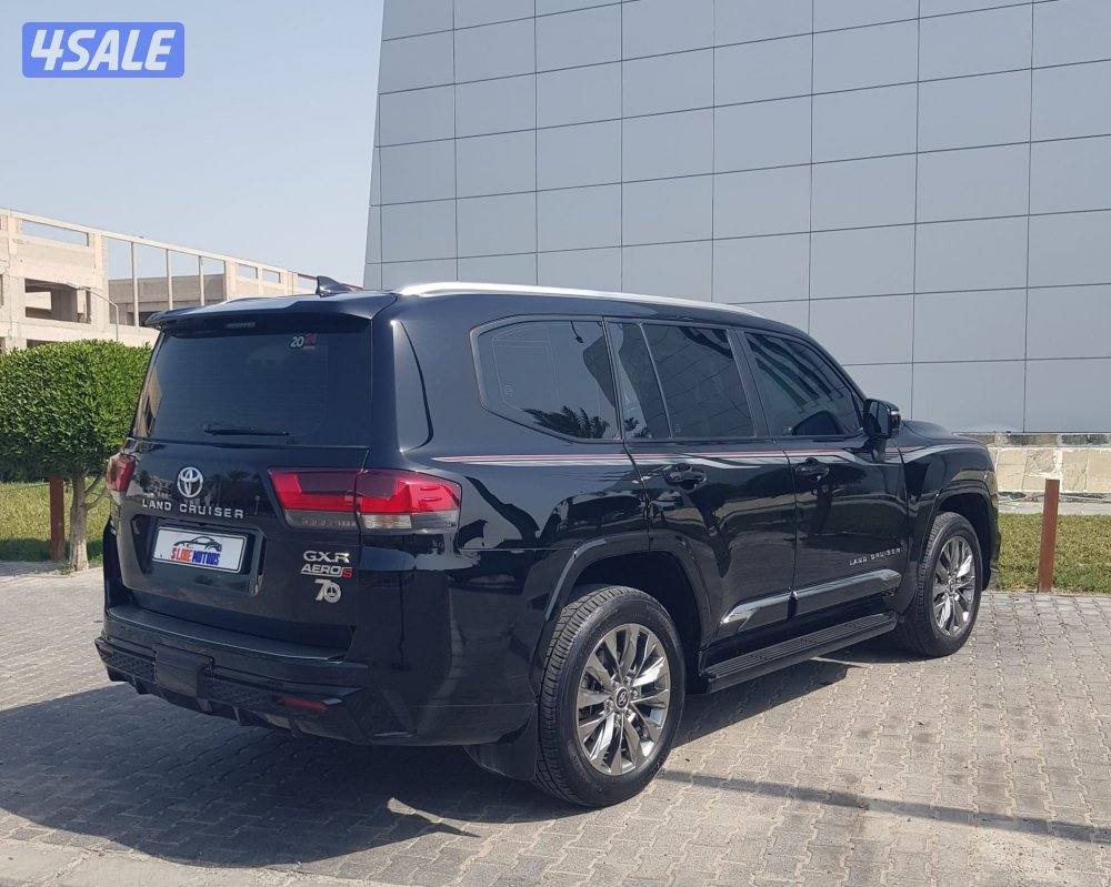 للبيع تويوتا لاندكروز AERO s s موديل 2024 عداد 43 صبغ وكالة تحت الكفال2