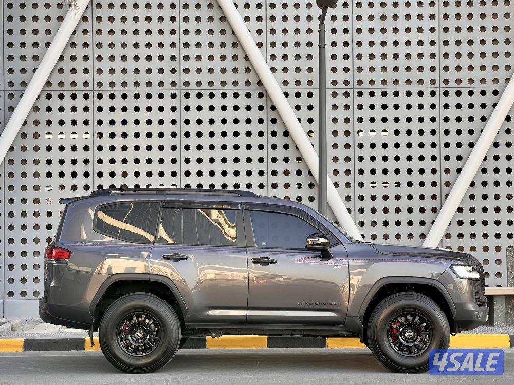 لاندكروزر GR  / ٢٠٢٤6