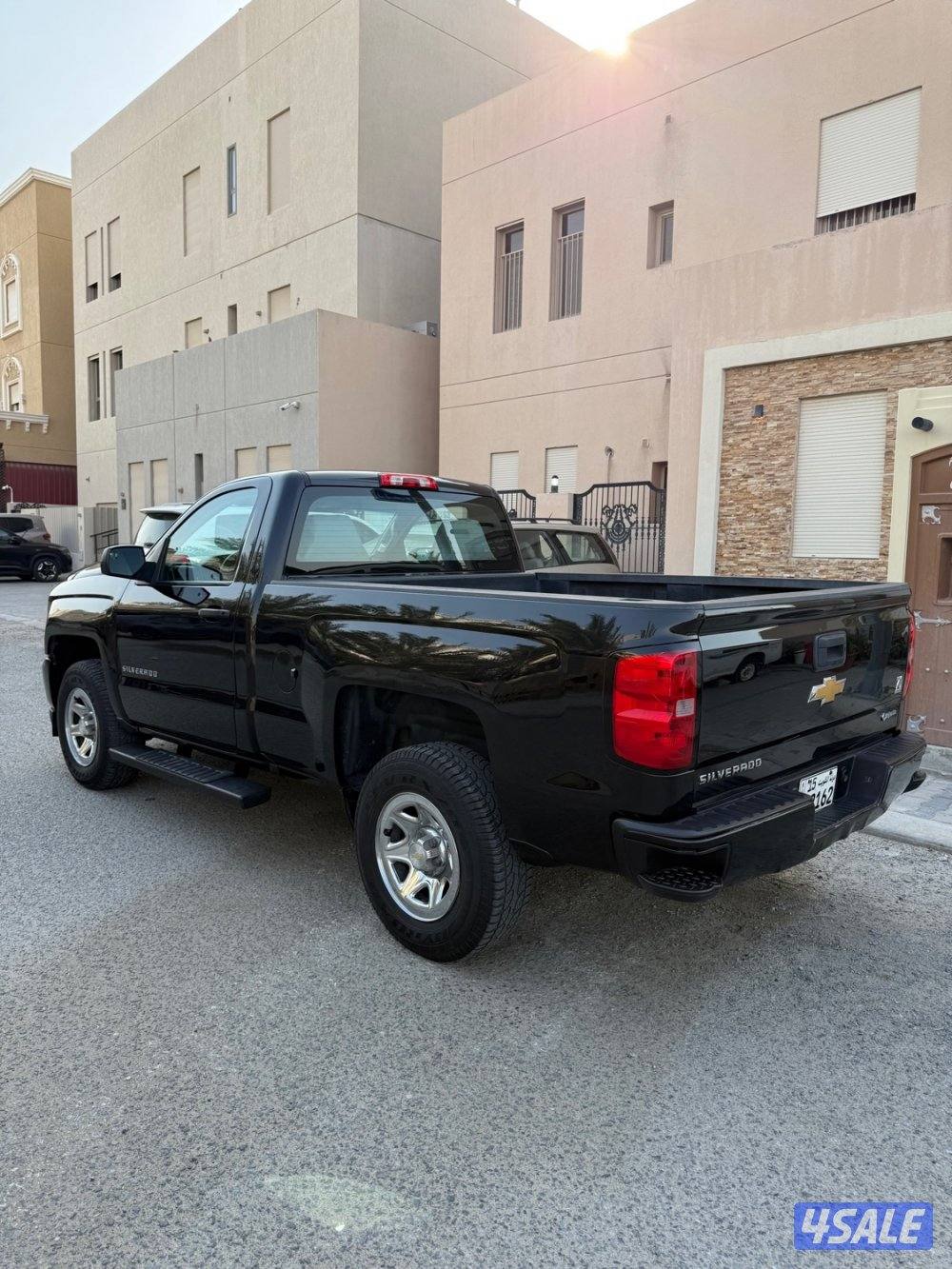 للبيع سلفرادو 20185