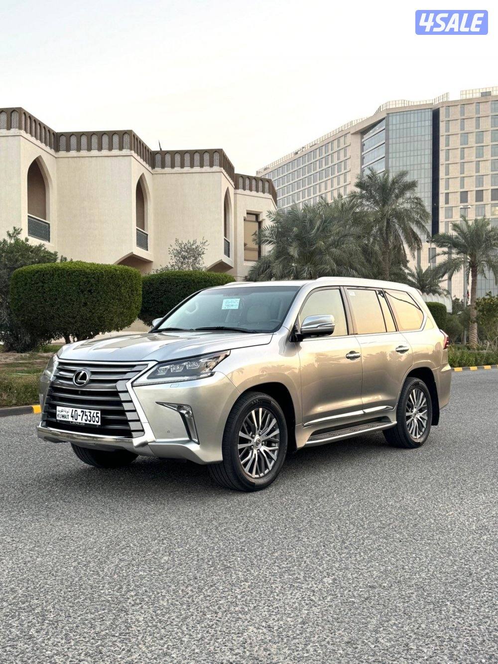 لكزس LX570  الساير الدرجه الثانيه.0