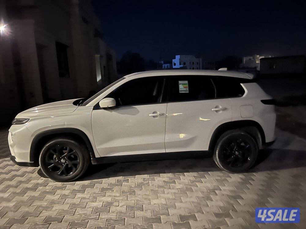 تويوتا اوربان شرط الفحص صبغ الوكالة كامل المواصفات بانوراما  للجادين ف1