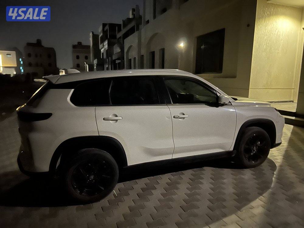 تويوتا اوربان شرط الفحص صبغ الوكالة كامل المواصفات بانوراما  للجادين ف2