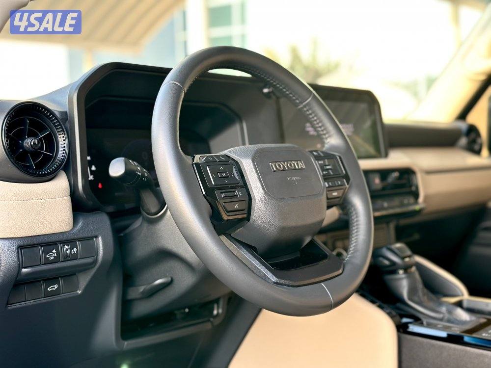 معرض القمة🚩7