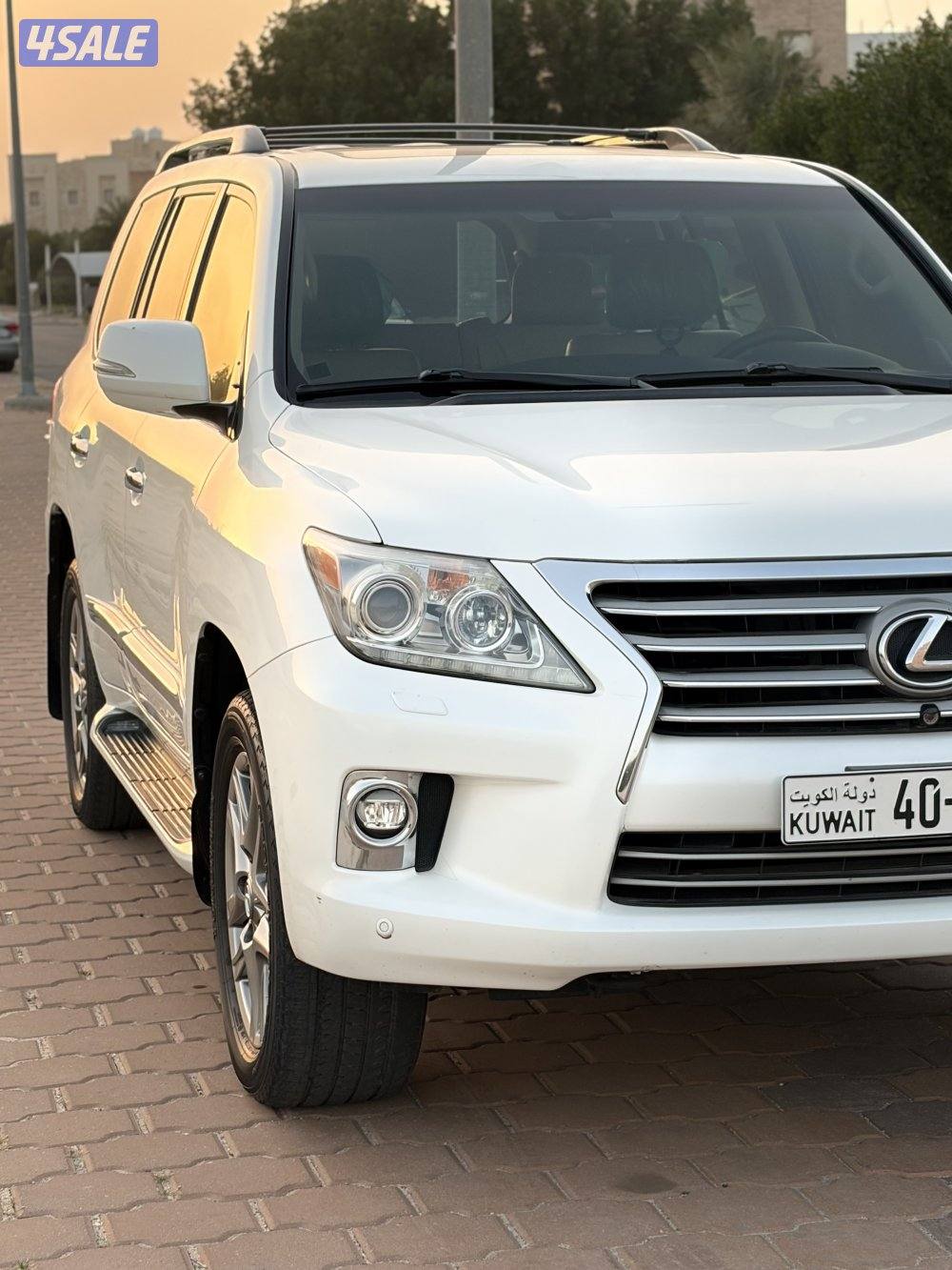لكزس 2014 LX570 بحاله نادره2