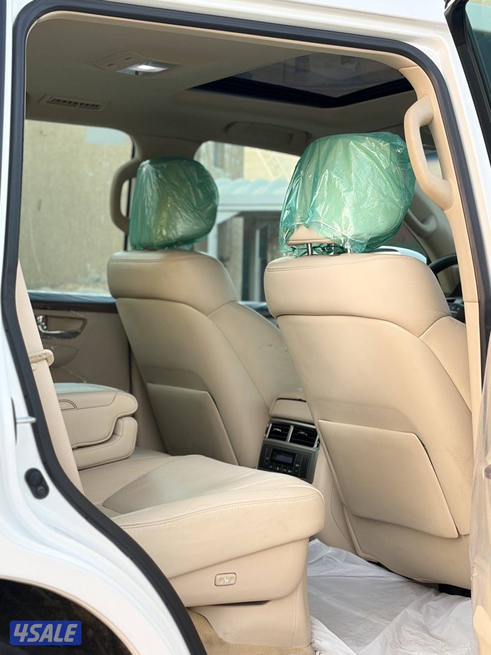 لكزس 2014 LX570 بحاله نادره9