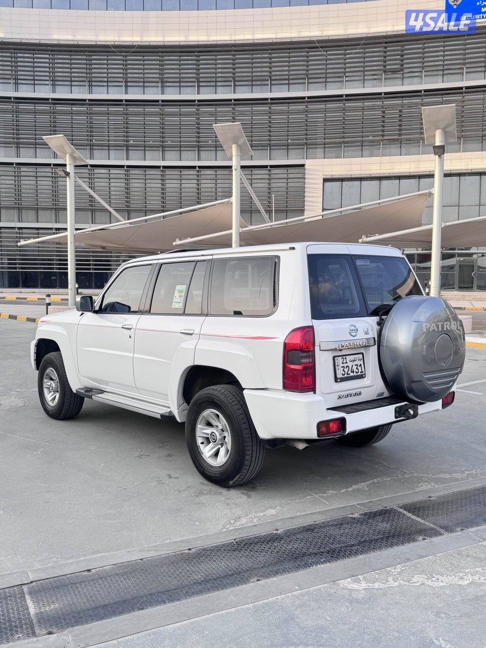 للبيع فتك 2021 قير عادي مجهز0