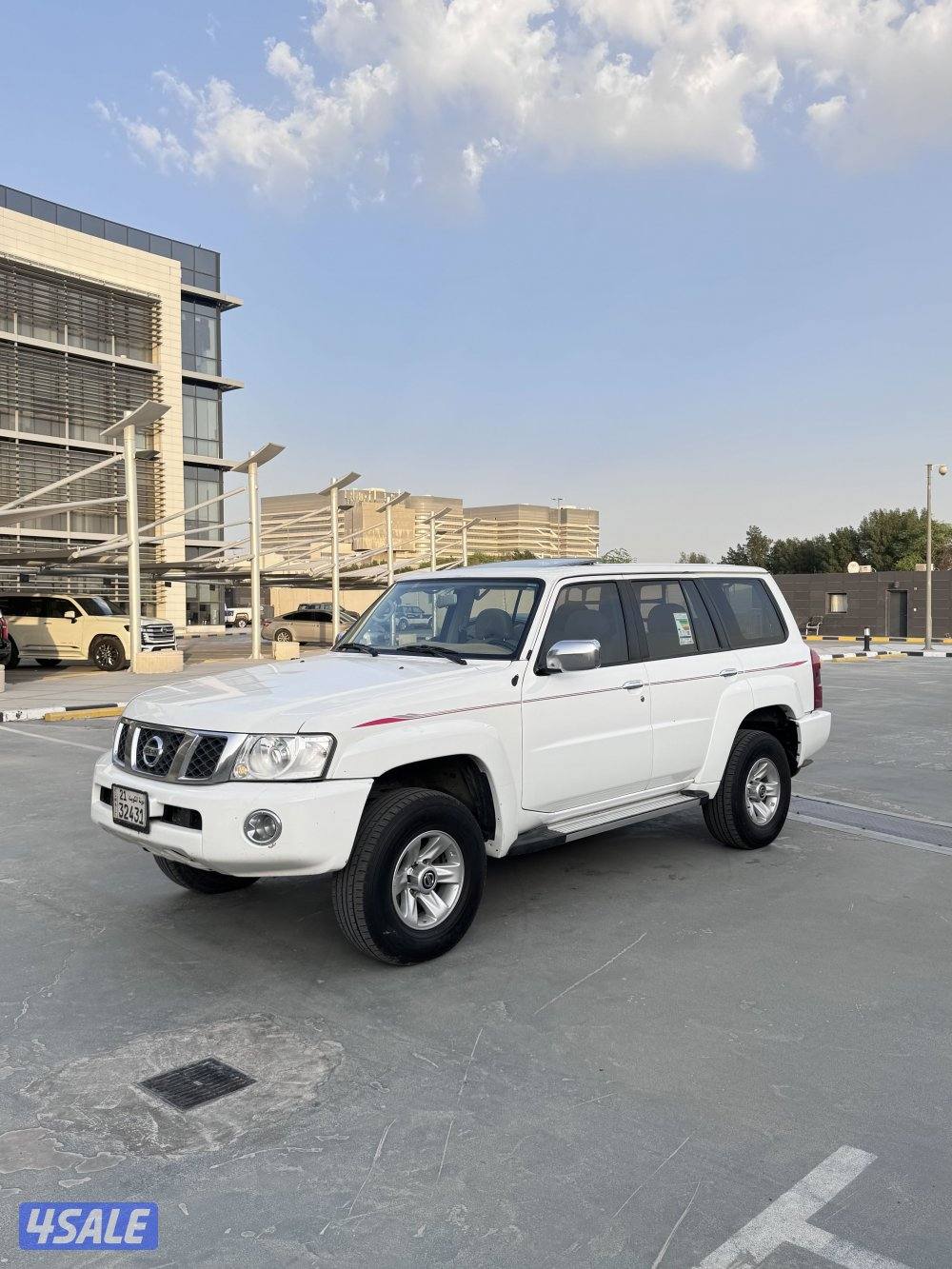 للبيع فتك 2021 قير عادي مجهز3