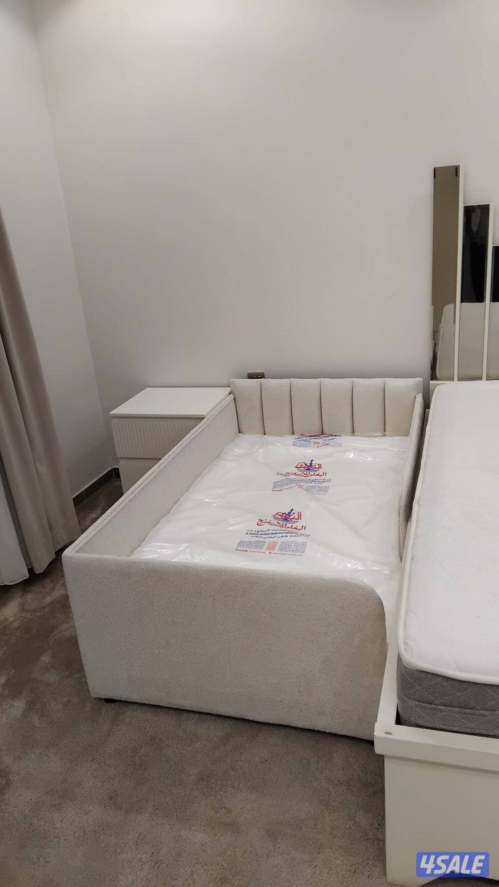 منجرة وحي الخيال للأثاث سرير طبيه وفرشات طبيه جميع المقاسات واحدث المو1