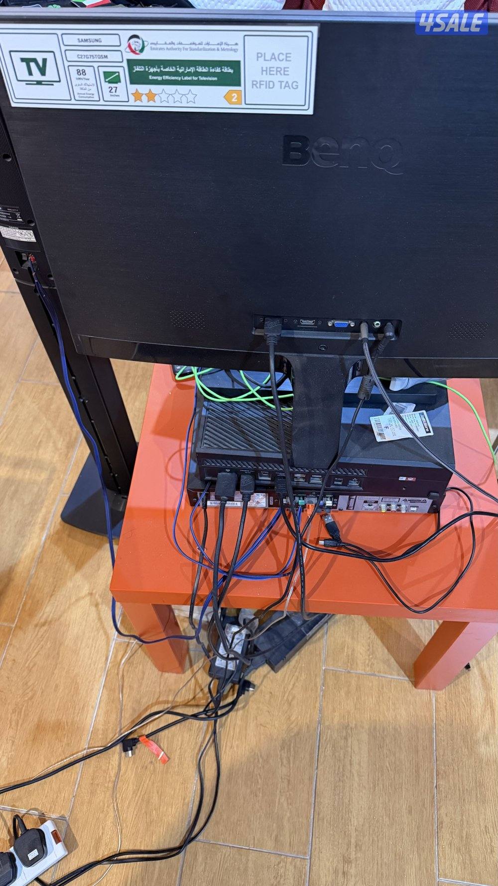 للبيع:xbox one.شاشة قيمنق.سماعات LG , جنطه قيمنق.1