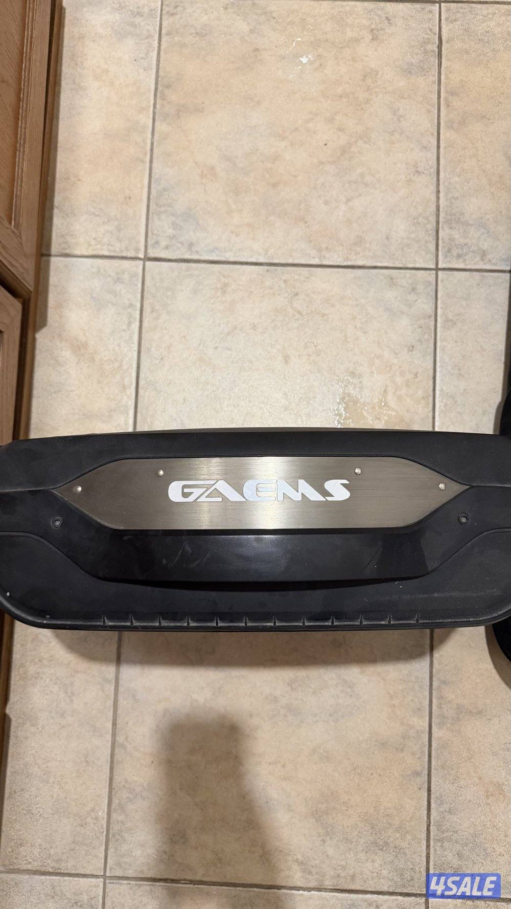 للبيع:xbox one.شاشة قيمنق.سماعات LG , جنطه قيمنق.3