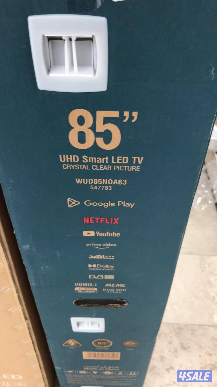 تلفزيون 75 و 65 بوصة TCL8