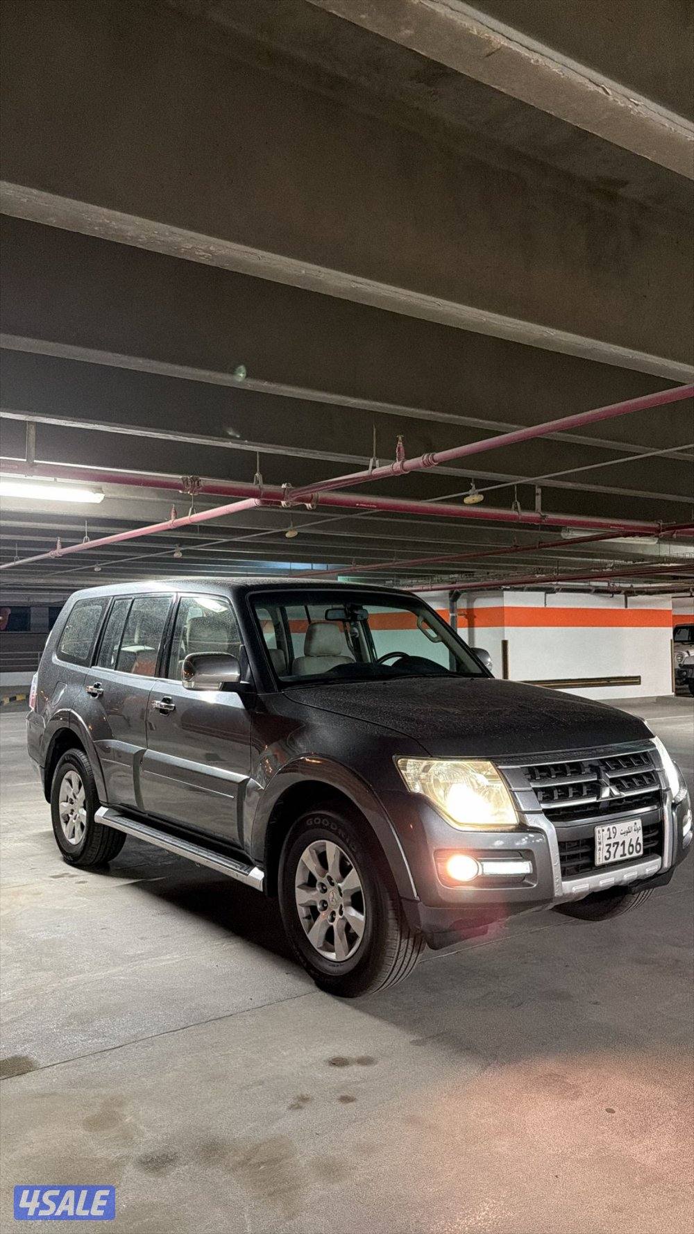 صبغ الوكالة معدا قطعة 2020 عداد الممشى 117 ألف الماكينة حجم 35001