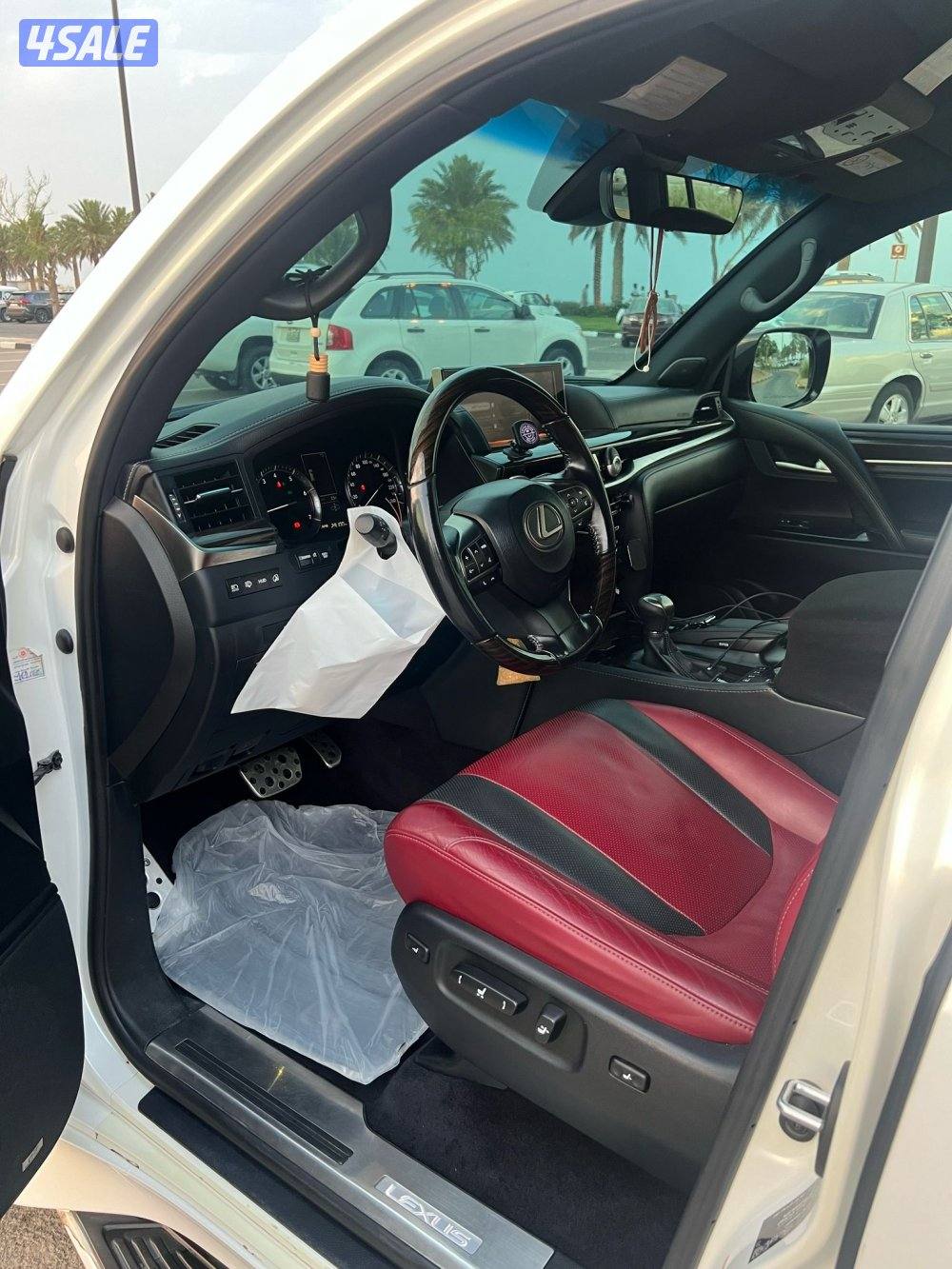 جيب لكزس LX570 S4