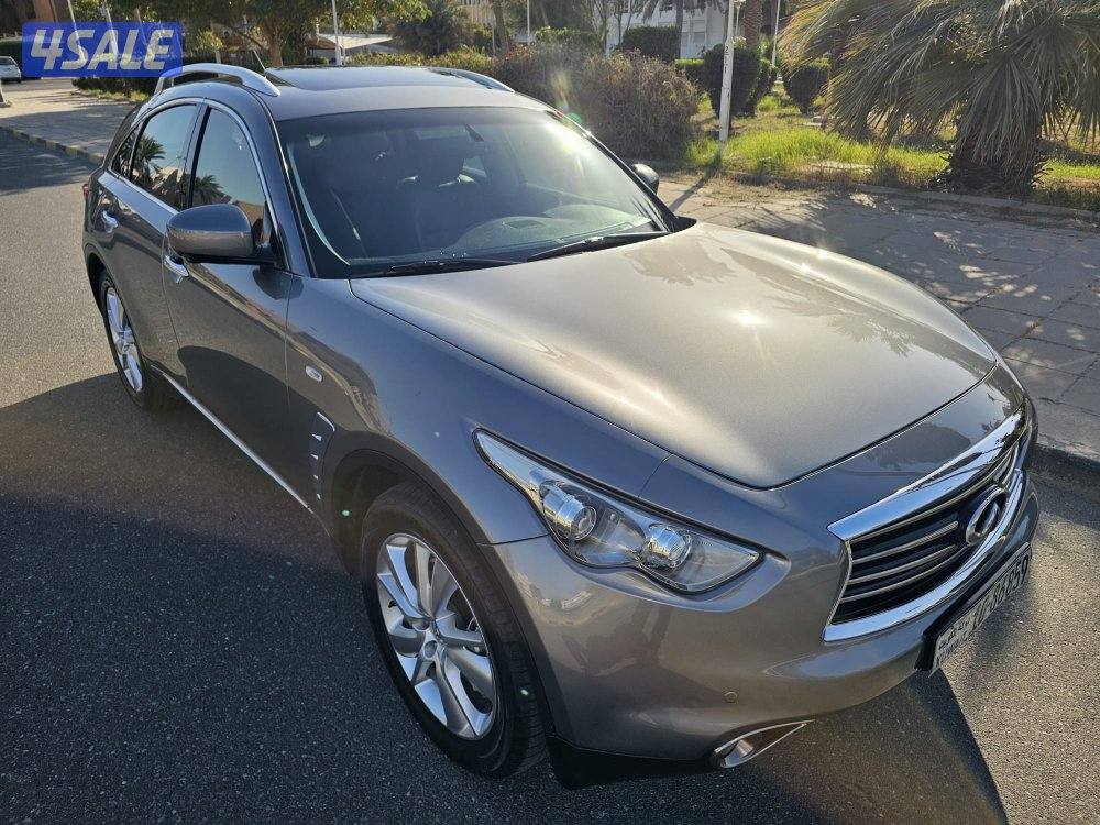 FX 35 🔻بحالة وكالة🔻1