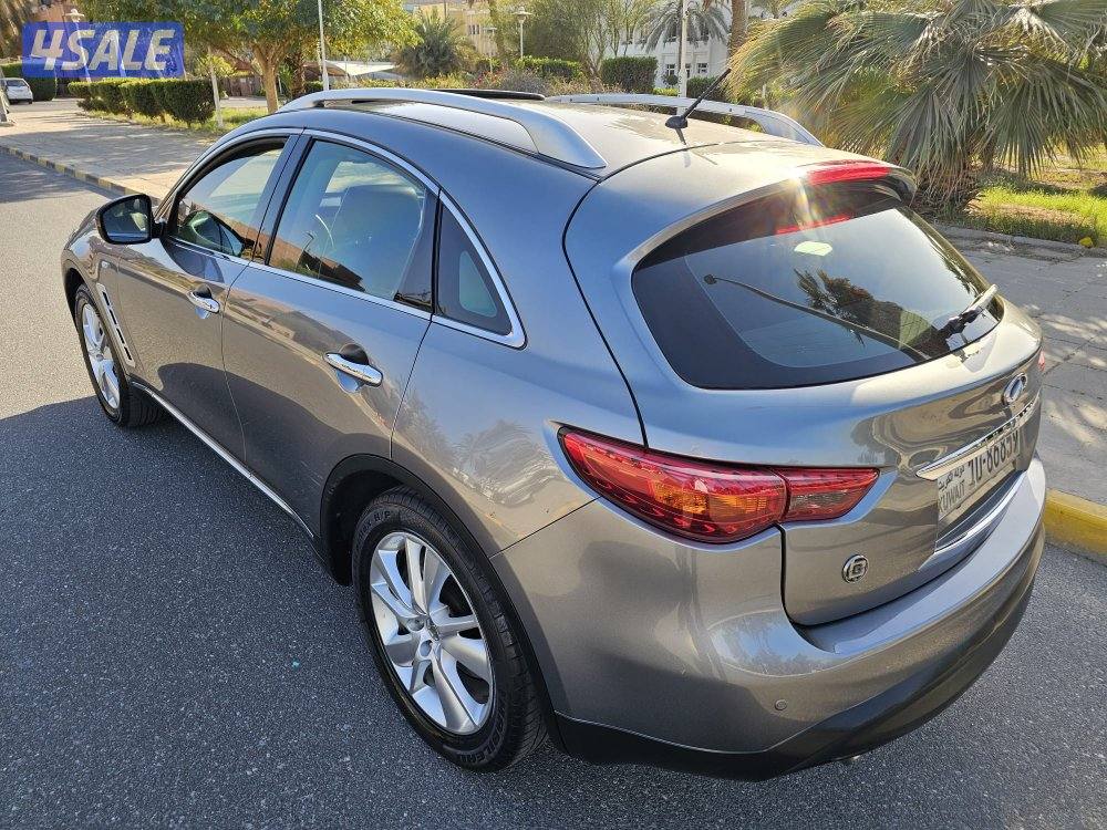 FX 35 🔻بحالة وكالة🔻3