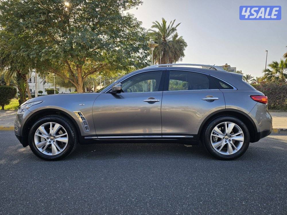 FX 35 🔻بحالة وكالة🔻4