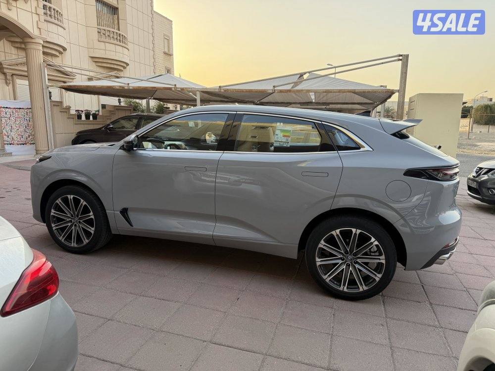 موديل 2025  عداد 37 الف6