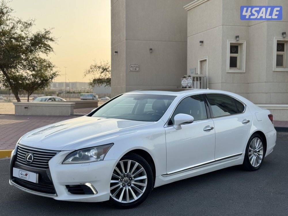 لكزس LS 460 لارج موديل 2013 صبغ الوكاله3