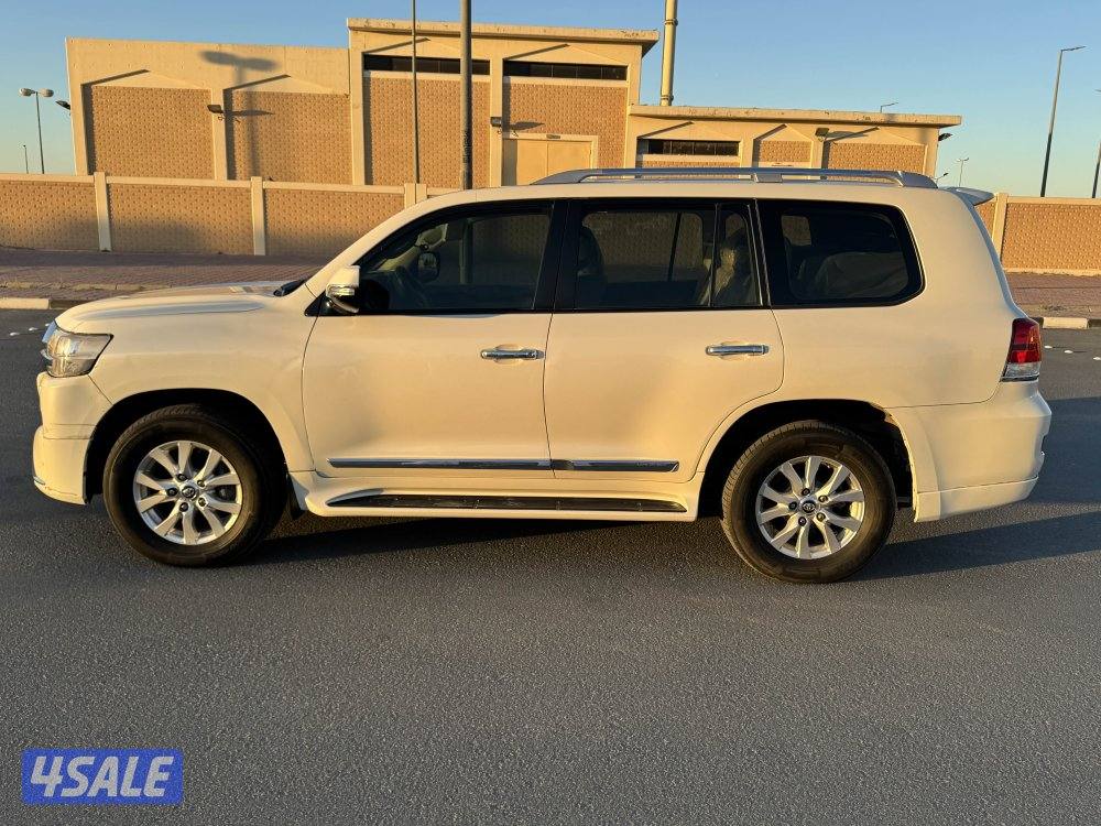 للبيع لاند كروز 20165