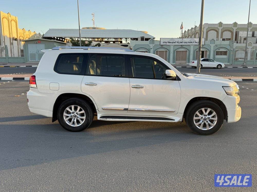 للبيع لاند كروز 20166