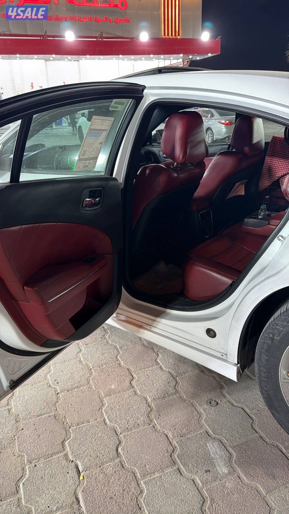 للبيع دوج تشارجر R/T3