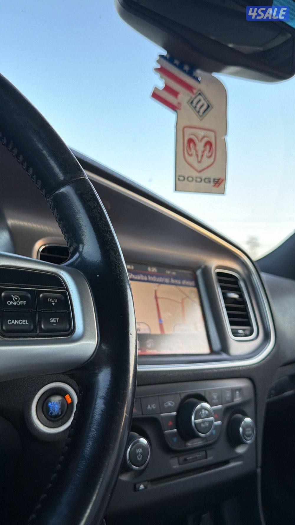 للبيع دوج تشارجر R/T6