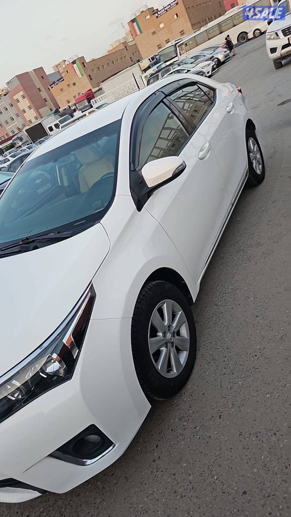 للبيع كورلا 2015 شرط الفحص قير مكينة شاصي ماشيه 2300